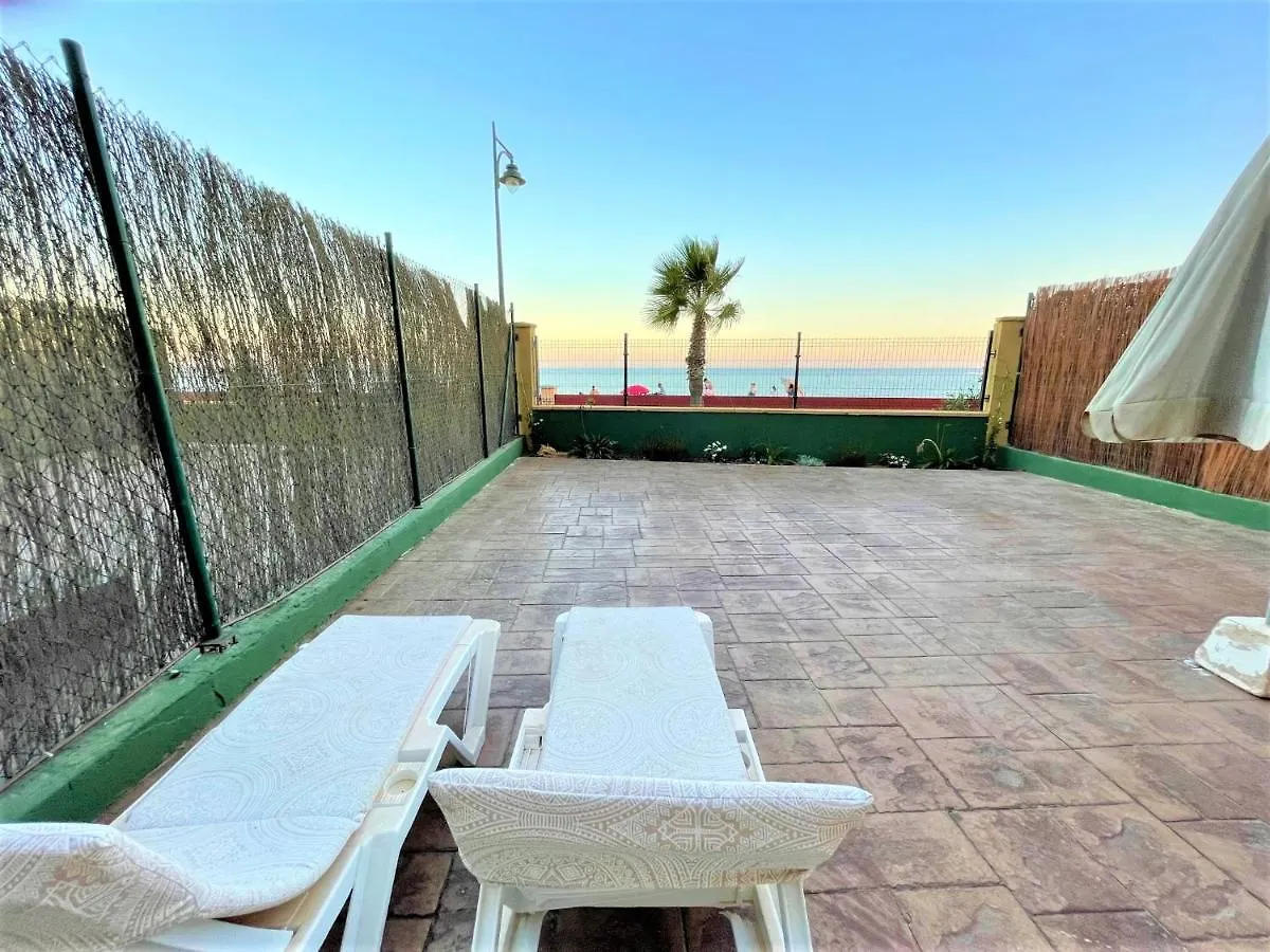 Residencial Alcaraván Apartamentos de 2 y 3 dormitorios en primera línea Isla Canela